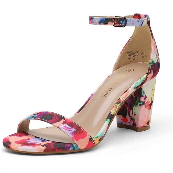 Dream Pairs Shoes - BRAND NEW Floral Printed Heels